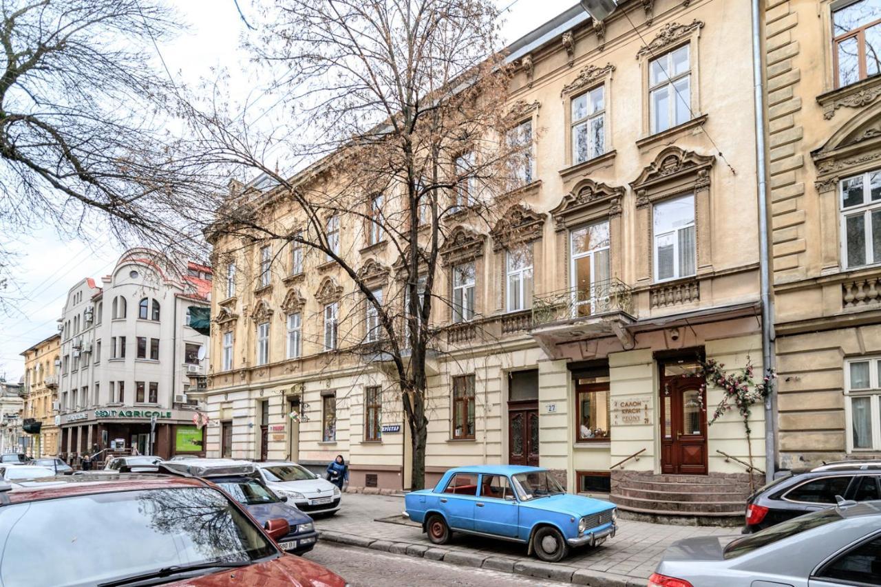 Modern Apartment In The Old City Lemberg Exterior foto